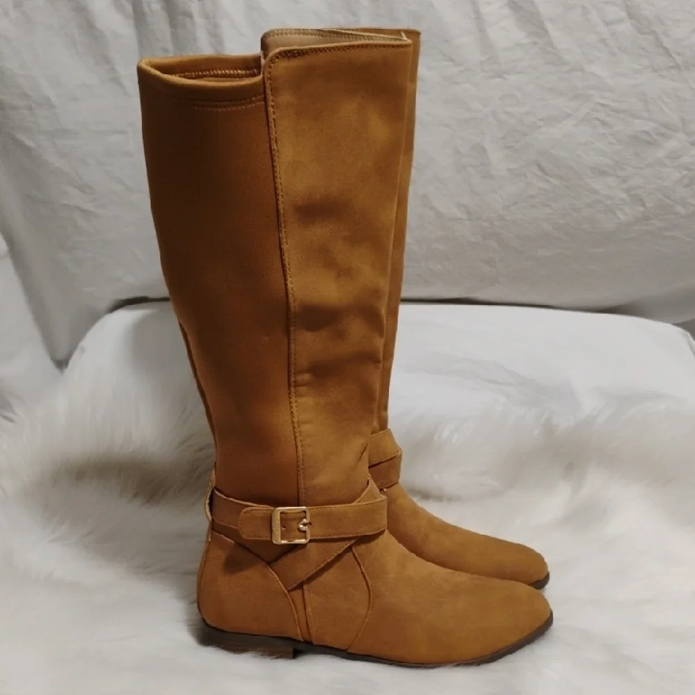 (#209) SALE! NWOT Dr. Scholls Stylish Tan Knee-High Boots Never Worn No Box